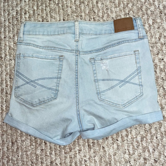 2 for $20 or 5 for $40
AEROPOSTALE SHORTS - SIZE 6 - Picture 3 of 6